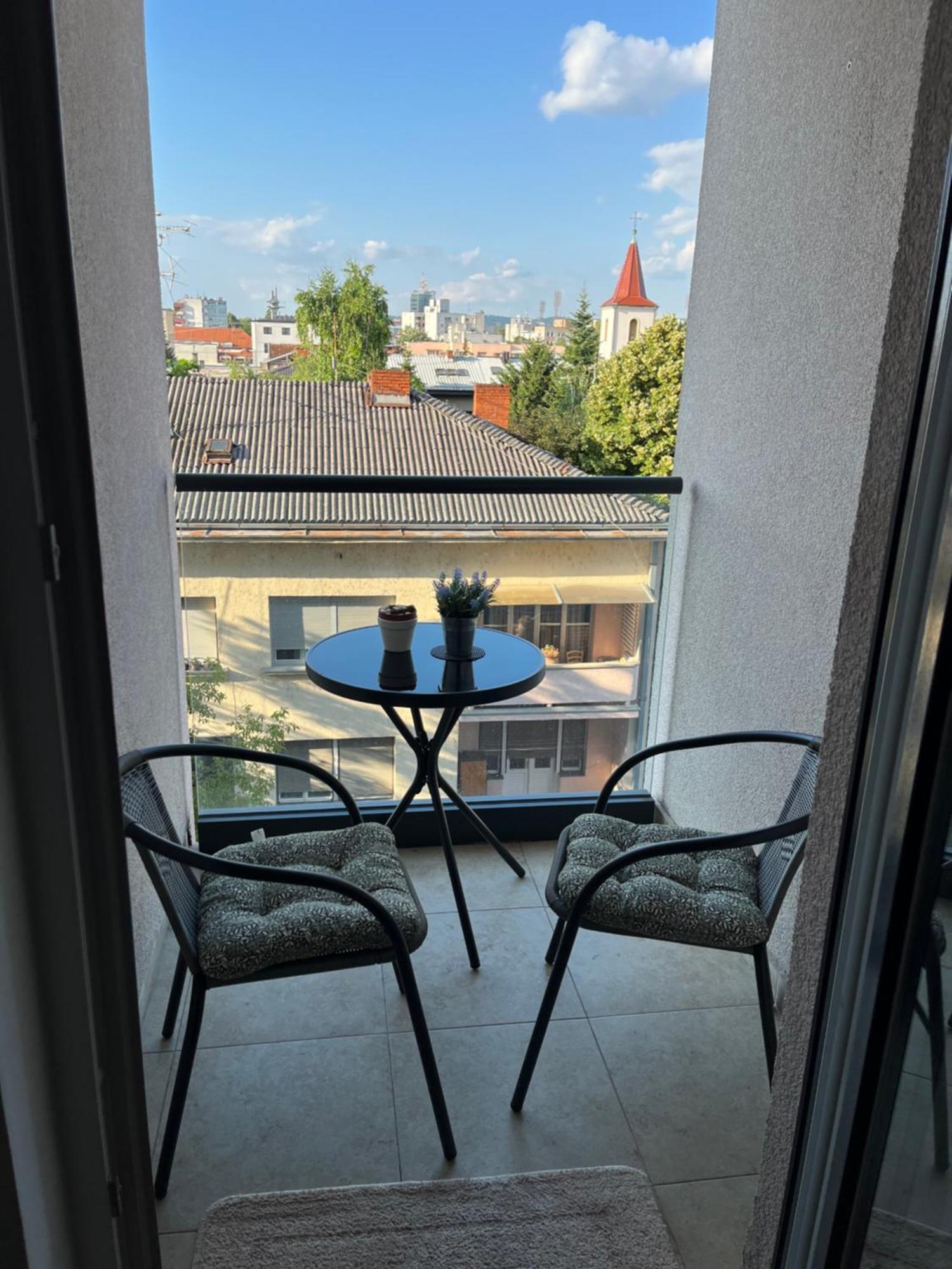 Apartmani Kastel Banja Luka Eksteriør billede